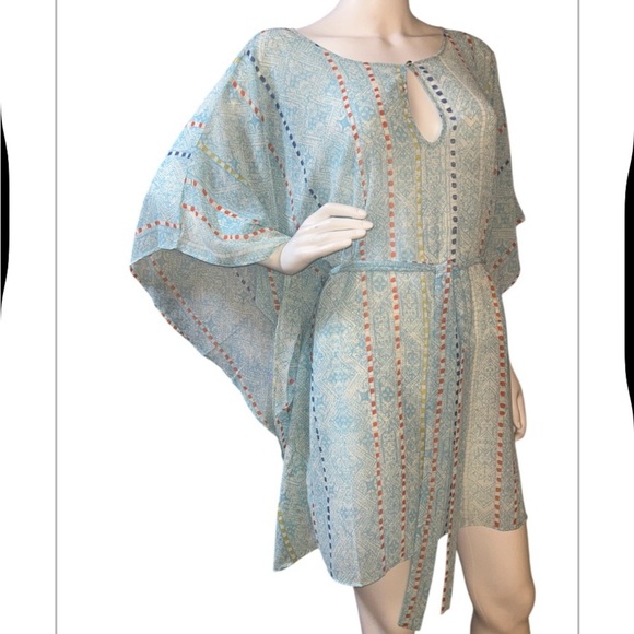 CV by Cynhia Vincent Global
Print Kaftan Tunic
Top M 
Turquoise Blue - Picture 3 of 9